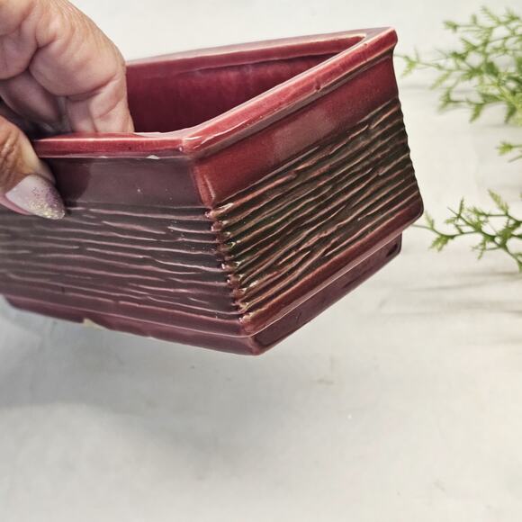 McCoy USA Pottery Burgundy Red Green Ribbed Window Box Planter Vintage 50s - Picture 7 of 10